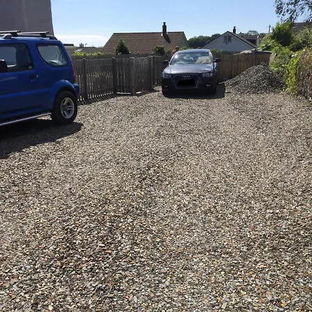 Holiday home Sandy Cottage, Nr Eden & Beaches